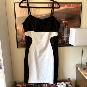 Torrid Black/White colorblock dress 16 Plus
